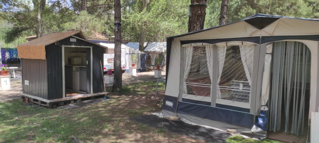 Área de autocaravanas Camping La Dehesa en Cañamares, Cuenca